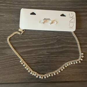 Icing Glass Pearl Set